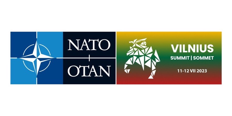 Logo des NATO-Gipfeltreffens in Vilnius