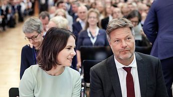 Außenministerin Annalena Baerbock und Wirtschaftsminister Robert Habeck