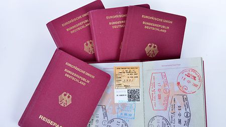 Passaporti e documenti di riconoscimento #adessonews