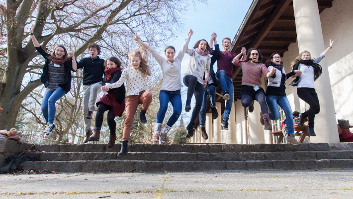 Programmteilnehmende bei einem der Vorbereitungsseminare.